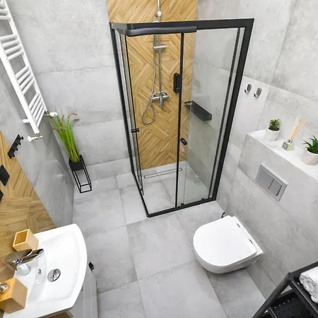 Moonlight By Housine * Zator