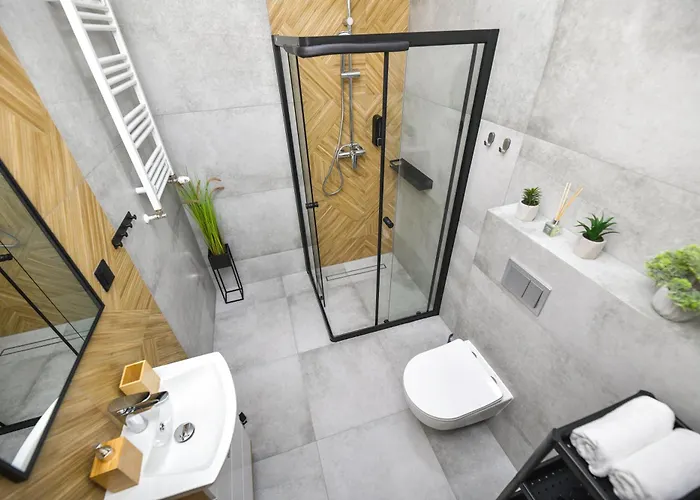 Moonlight By Housine * Zator